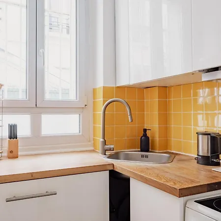 Veeve - A Tale Of Two Colours Apartmán Paříž